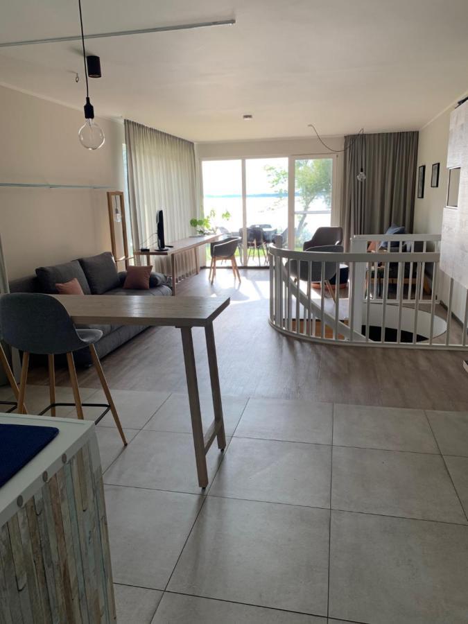 Ferienwohnung Am See Mit Terrasse 阿舍贝格 外观 照片