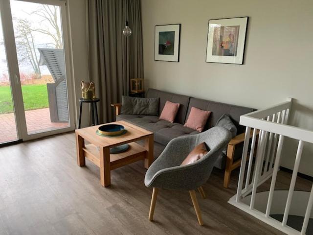 Ferienwohnung Am See Mit Terrasse 阿舍贝格 外观 照片