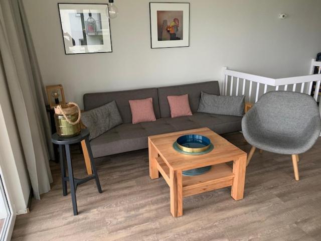 Ferienwohnung Am See Mit Terrasse 阿舍贝格 外观 照片